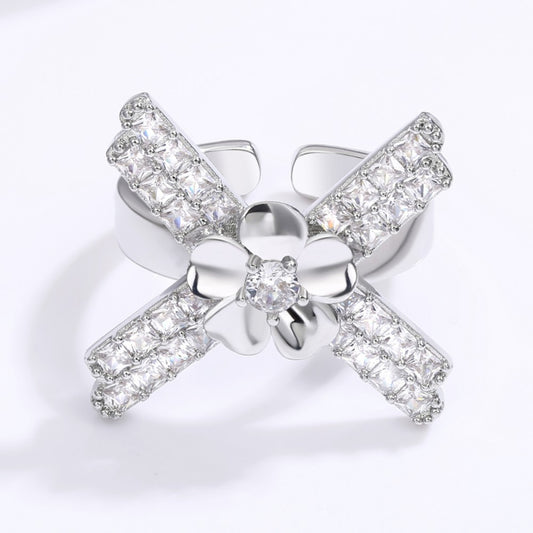Anel de Liga de Ouro com Cristal Emporia® Branco