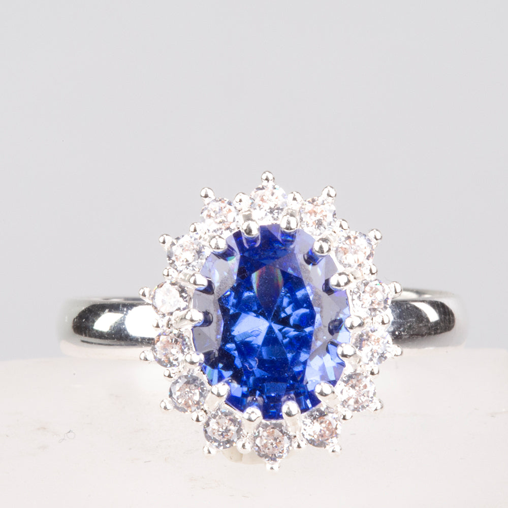 Conjunto de Liga de Ouro com Cristal Emporia® Azul e Cristal Emporia® Branco ( Colar+Anel )