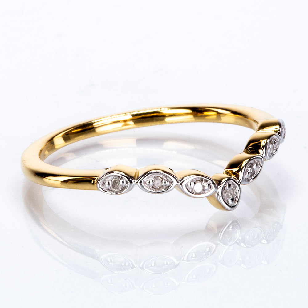 Conjunto de Prata com Banho de Ouro com Rubi da Tailândia e Diamante Branco ( Anel ) Contraste: Cabeca de Veado (800)