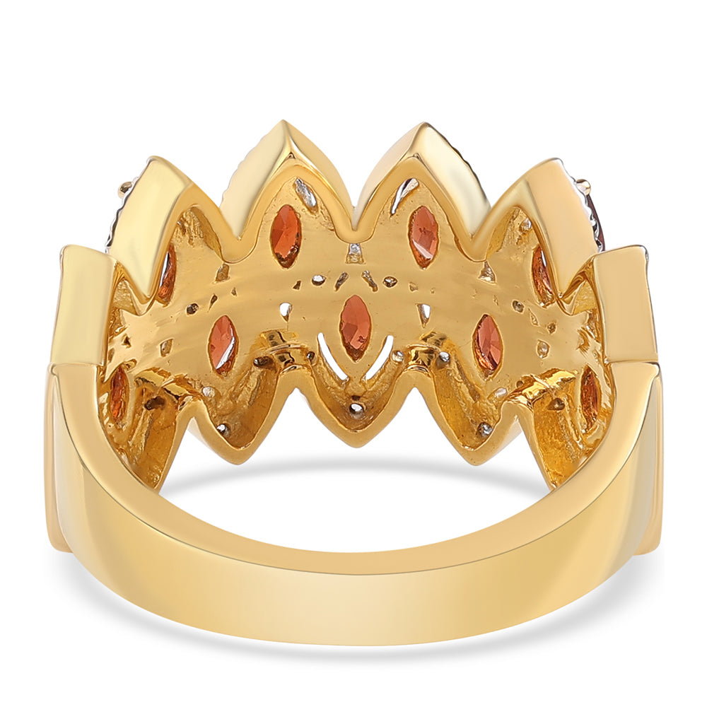 Anel de Prata com Banho de Ouro com Granada de Barton e Topázio Branco Contraste: Cabeca de Veado (800)