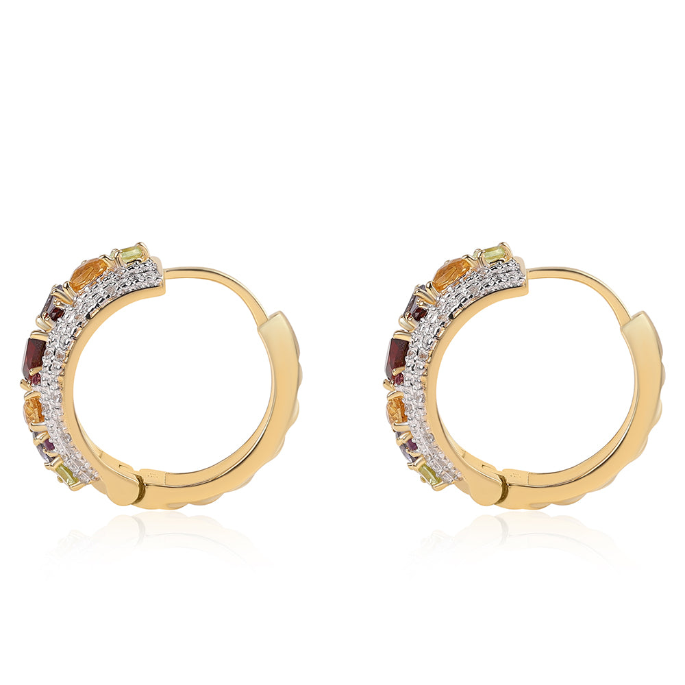 Brincos de Prata com Banho de Ouro com Granada de Rhodolite e Peridoto Contraste: Cabeca de Veado (800)