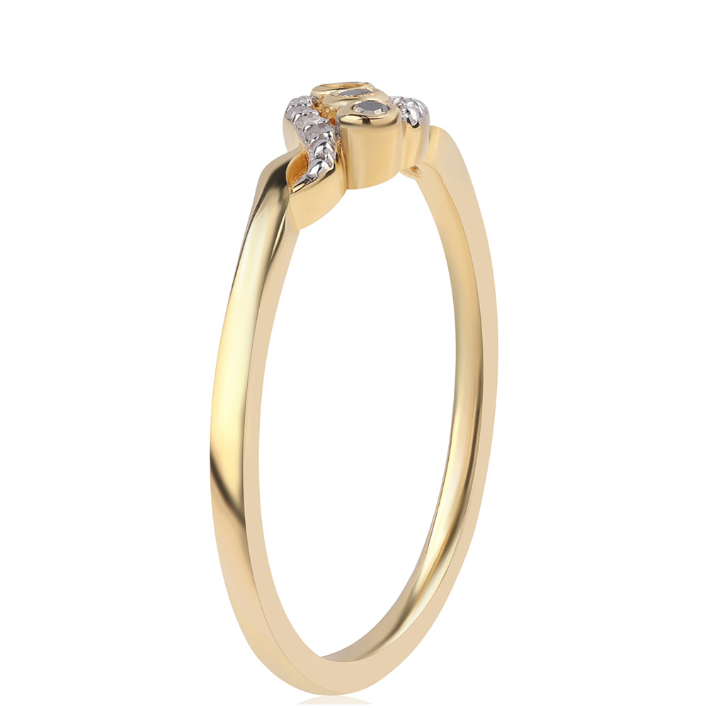 Anel de Prata com Banho de Ouro com Diamante Preto