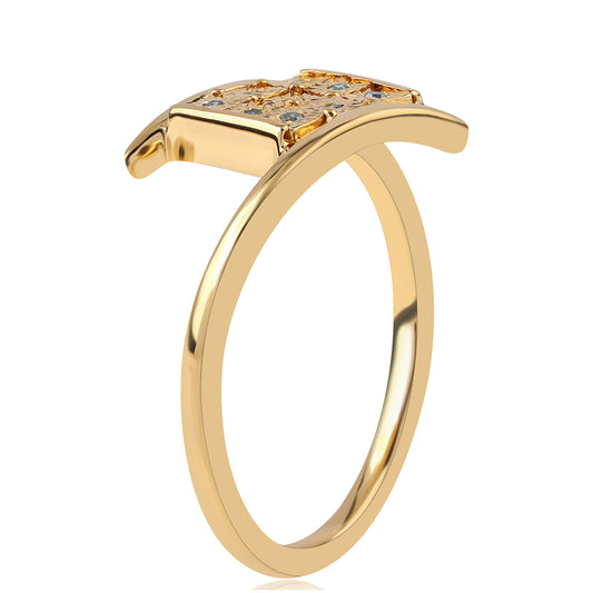 Anel de Prata com Banho de Ouro com Diamante Azul