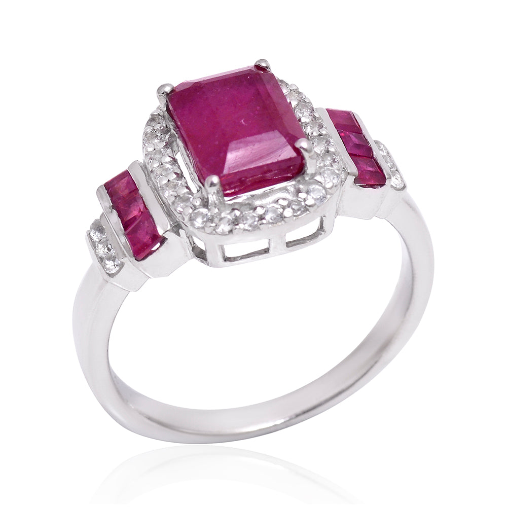 Anel de Prata com Rubi de Madagáscar e Topázio Branco Contraste: Cabeca de Veado (800)