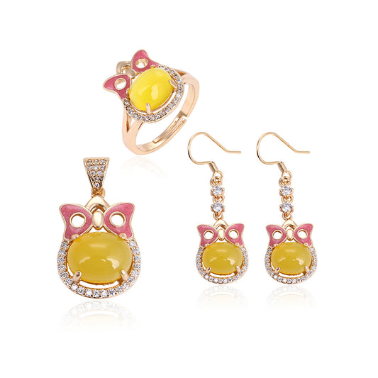 Conjunto de Liga de Ouro com Cristal Emporia® Amarelo e Cristal Emporia® Branco ( Brincos+Anel+Pendente )