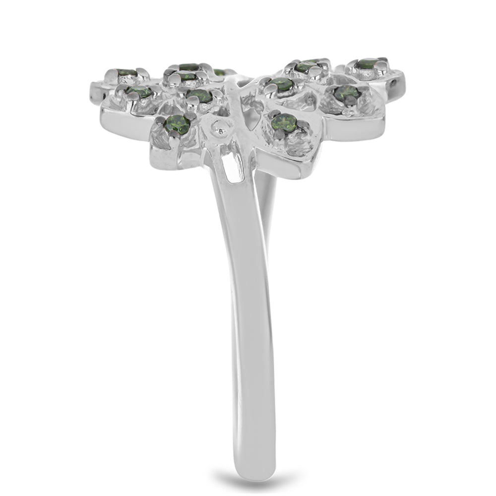 Anel de Prata com Diamante Verde Contraste: Cabeca de Veado (800)