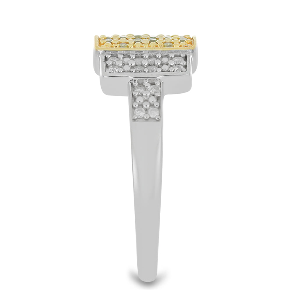 Anel de Prata com Banho de Ouro com Diamante Amarelo e Diamante Branco Contraste: Cabeca de Veado (800)