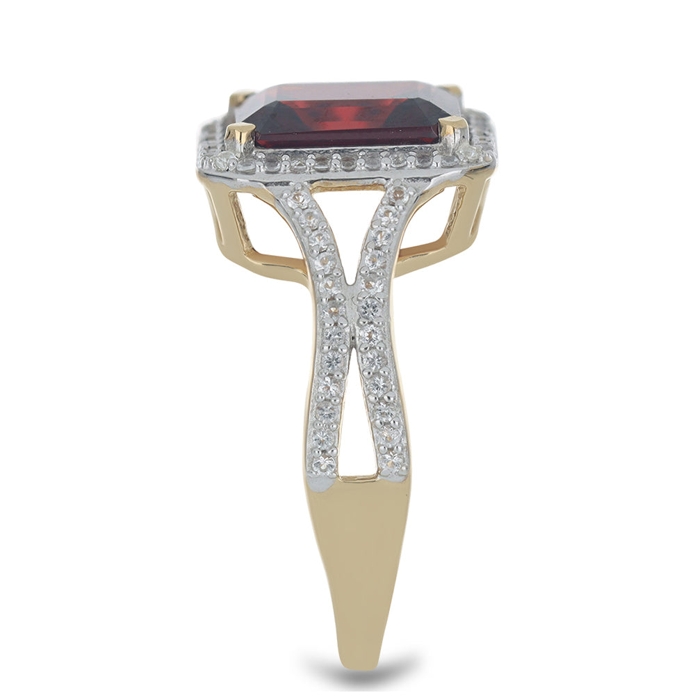 Anel de Prata com Banho de Ouro com Granada de Barton e Topázio Branco Contraste: Cabeca de Veado (800)