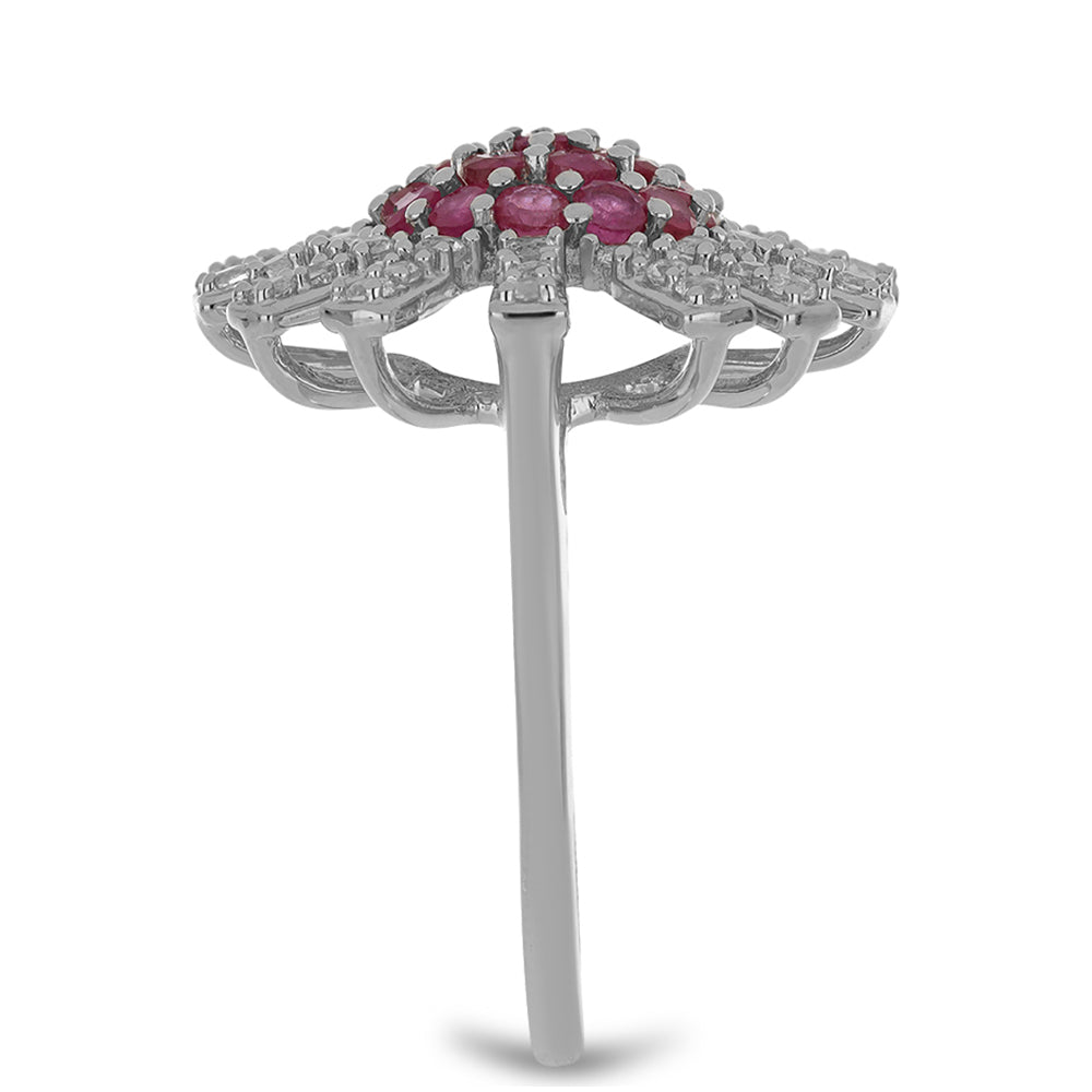 Anel de Prata com Rubi de Madagáscar e Topázio Branco Contraste: Cabeca de Veado (800)