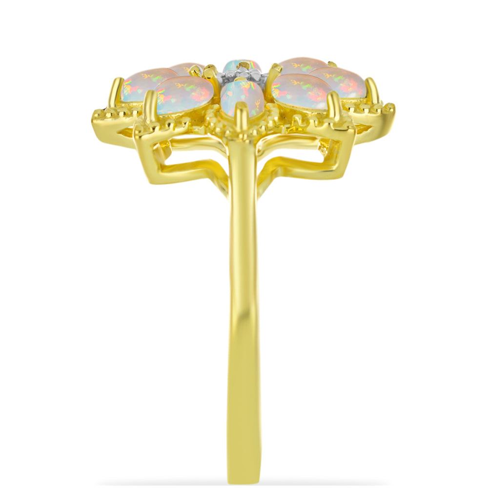 Anel de Prata com Banho de Ouro com Opala Welo e Topázio Branco Contraste: Cabeca de Veado (800)