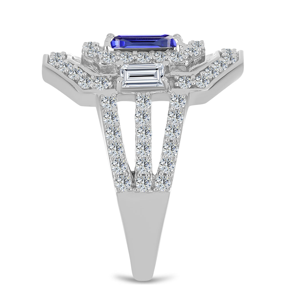 Anel de Prata com Tanzanite e Topázio Branco Contraste: Cabeca de Veado (800)