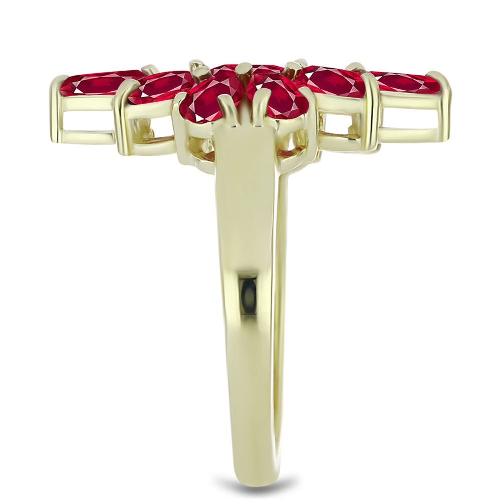 Anel de Prata com Banho de Ouro com Rubi de Madagáscar Contraste: Cabeca de Veado (800)