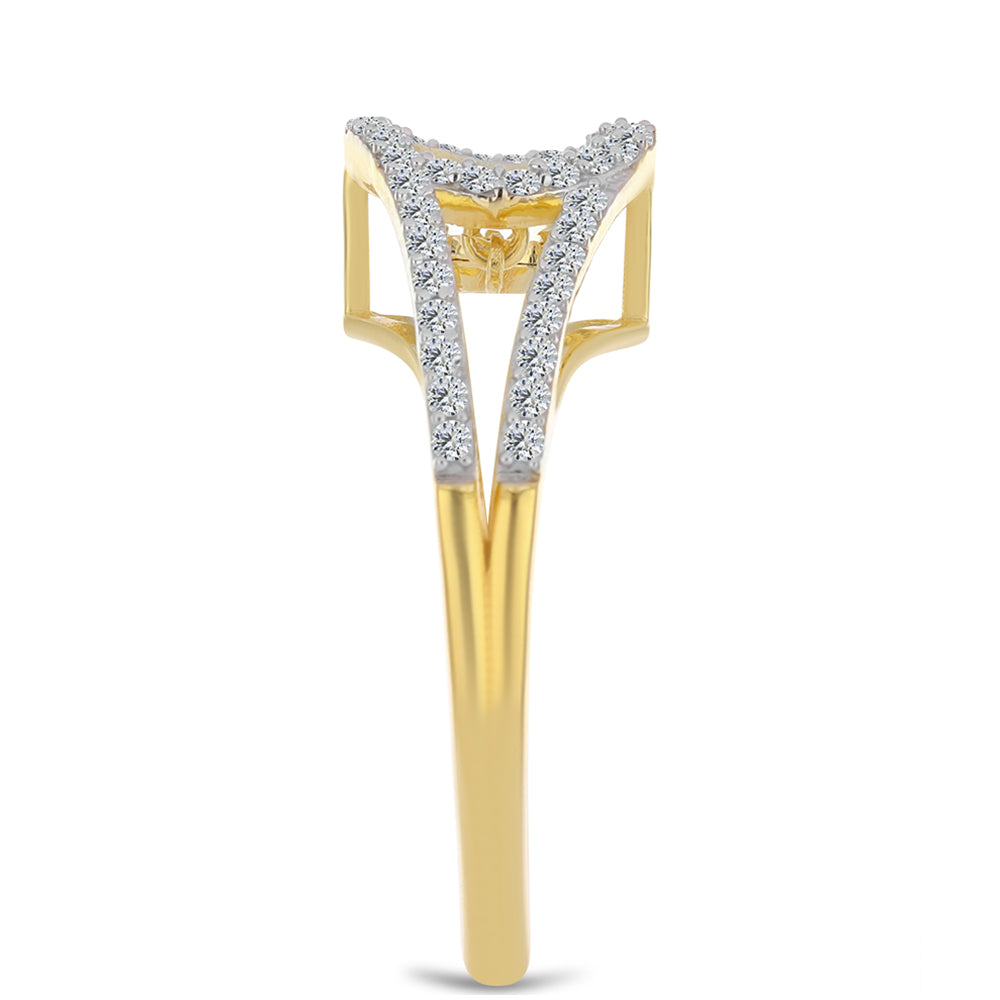 Anel de Prata com Banho de Ouro com Diamante cor de Cognac e Topázio Branco Contraste: Cabeca de Veado (800)