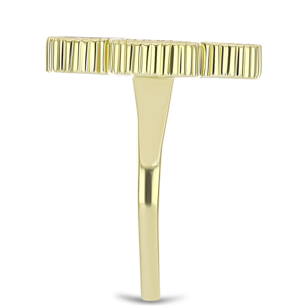 Anel de Prata com Banho de Ouro com Mãe de Pérola Contraste: Cabeca de Veado (800)