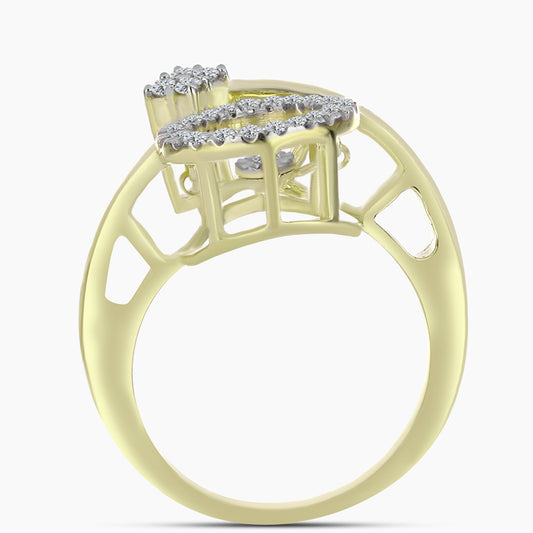 Anel de Prata com Banho de Ouro com Diamante Branco e Topázio Branco Contraste: Cabeca de Veado (800)