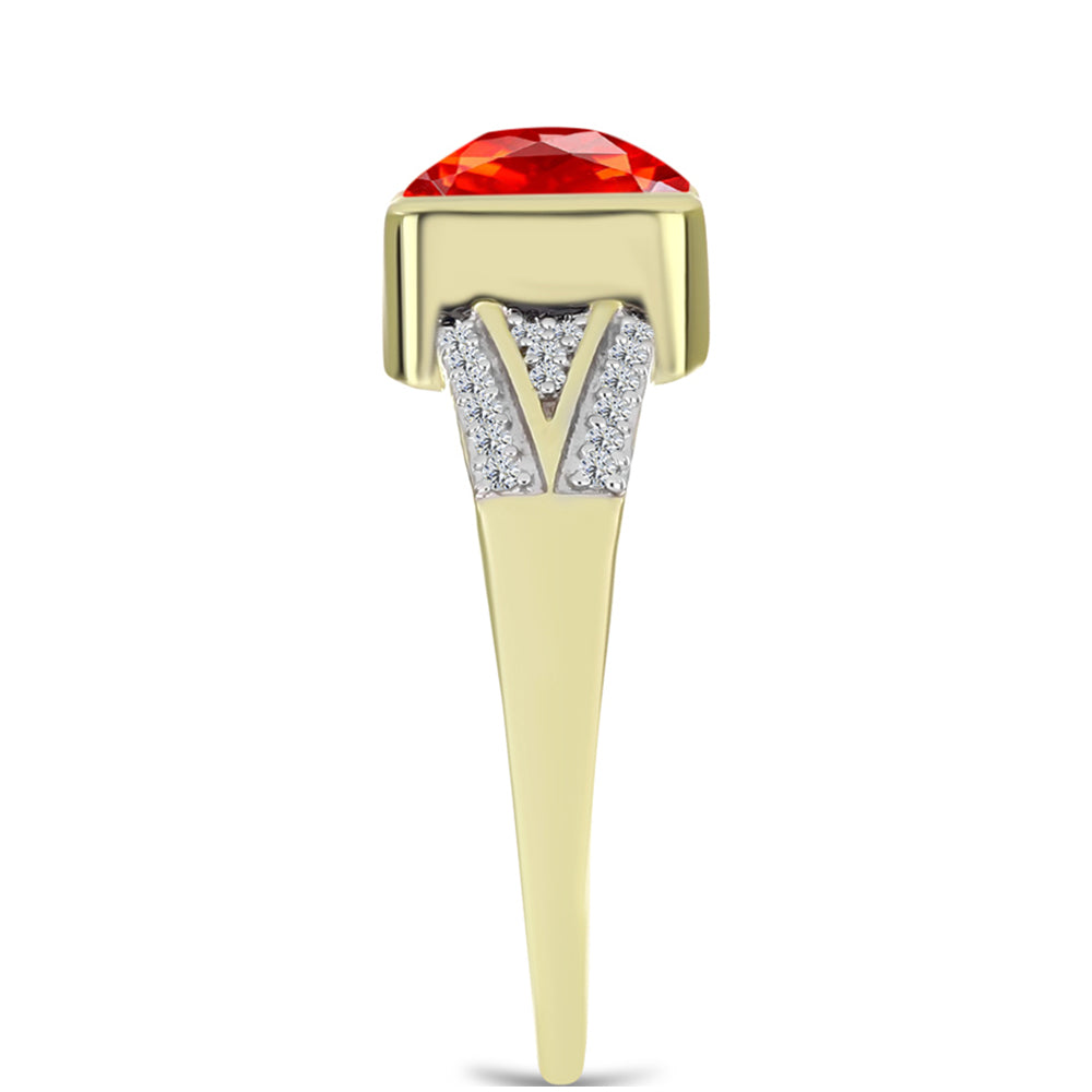Anel de Prata com Banho de Ouro com Opala Fogo de Lega Dembi e Topázio Branco Contraste: Cabeca de Veado (800)