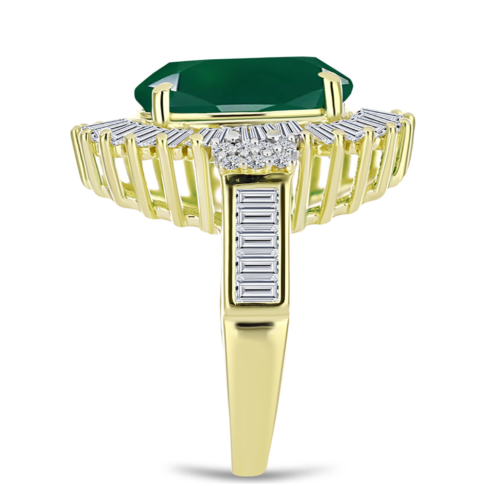 Anel de Prata com Banho de Ouro com Ágata Verde e Zircão Branco Contraste: Cabeca de Veado (800)