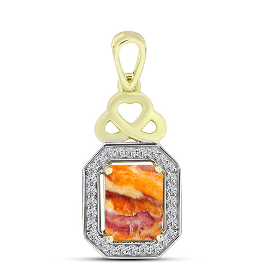 Pendente de Prata com Banho de Ouro com Concha Pata de Leões e Topázio Branco