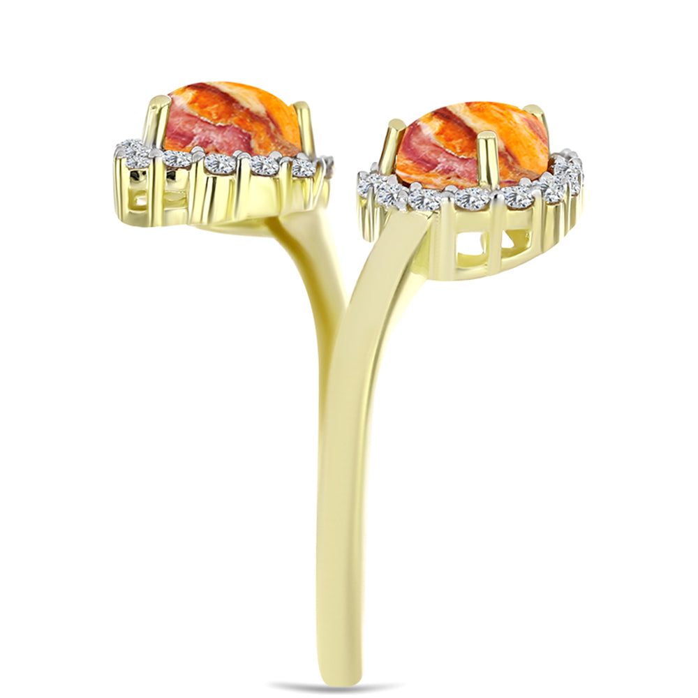 Anel de Prata com Banho de Ouro com Concha Pata de Leões e Topázio Branco Contraste: Cabeca de Veado (800)