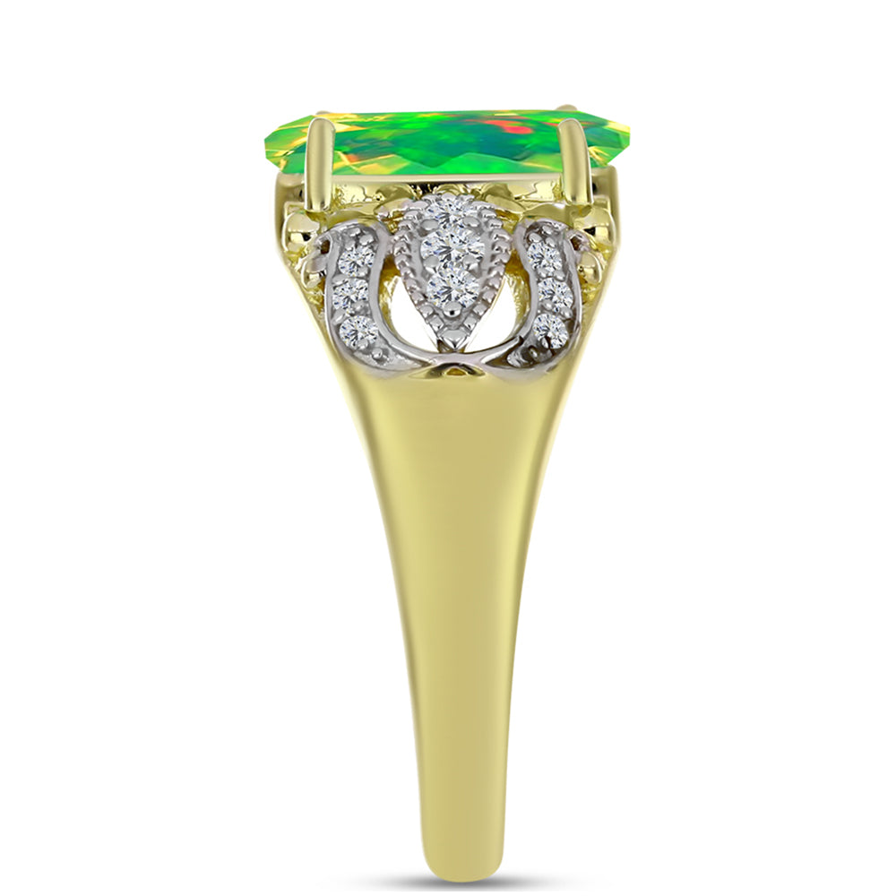 Anel de Prata com Banho de Ouro com Opala Verde do Etíope Lega Dembi e Topázio Branco Contraste: Cabeca de Veado (800)