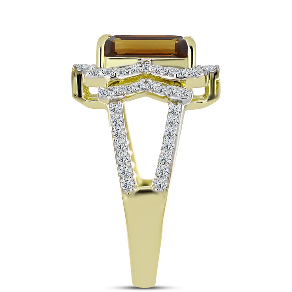 Anel de Prata com Banho de Ouro com Quartzo Cognac e Topázio Branco Contraste: Cabeca de Veado (800)
