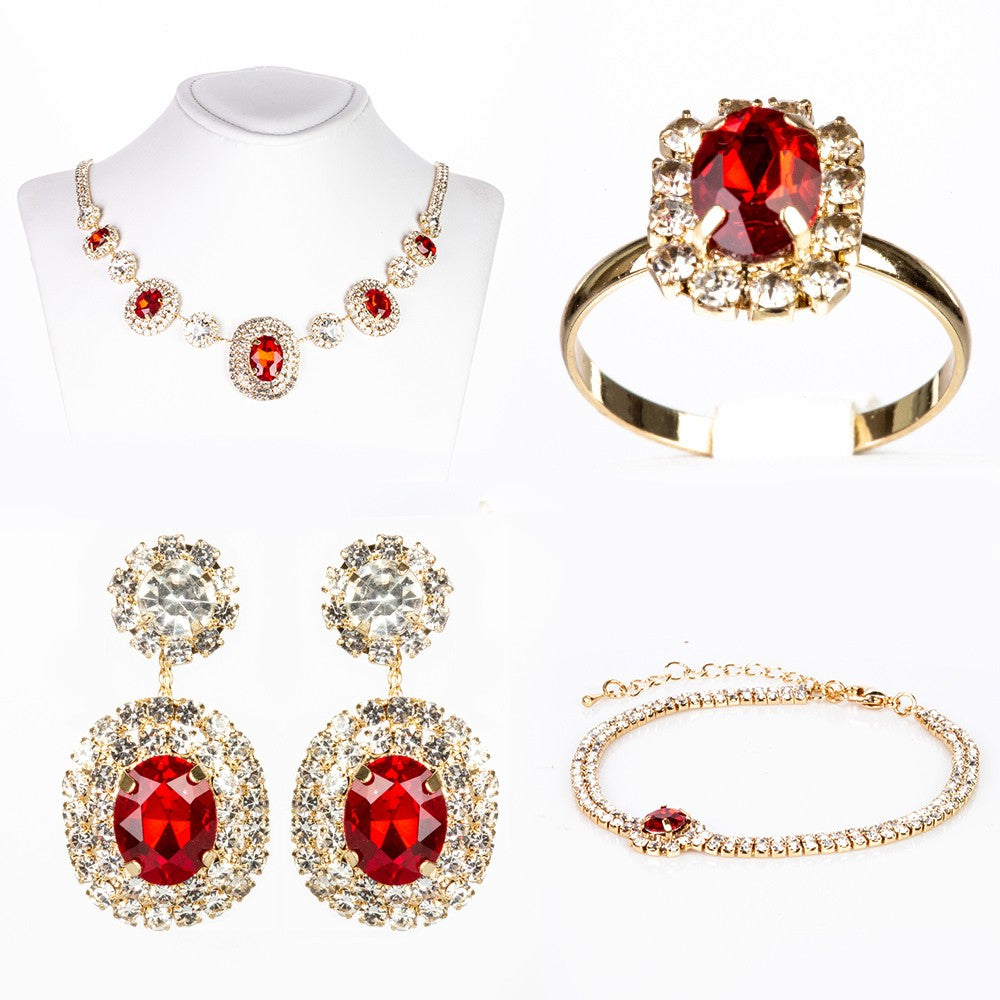 Conjunto de Liga de Ouro com Cristal Emporia® Vermelho ( Colar+Brincos+Pulseira+Anel )