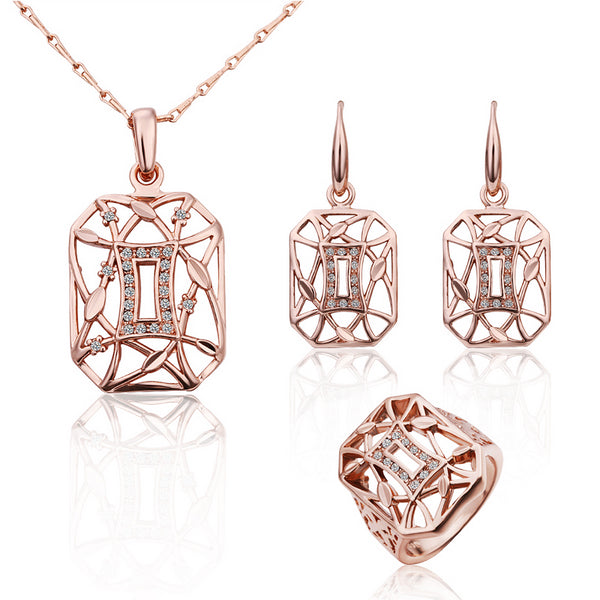 Conjunto de Liga de Ouro com Cristal Emporia® Branco ( Colar+Brincos+Anel+Pendente )