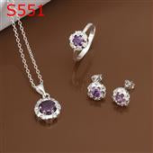 Conjunto de Liga de Ouro com Cristal Emporia® Roxo ( Colar+Brincos+Anel )