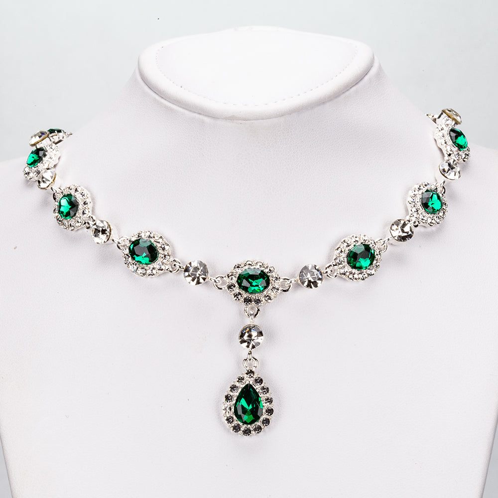 Conjunto de Liga de Ouro Branco com Cristal Emporia® Verde e Cristal Emporia® Branco ( Colar+Brincos )