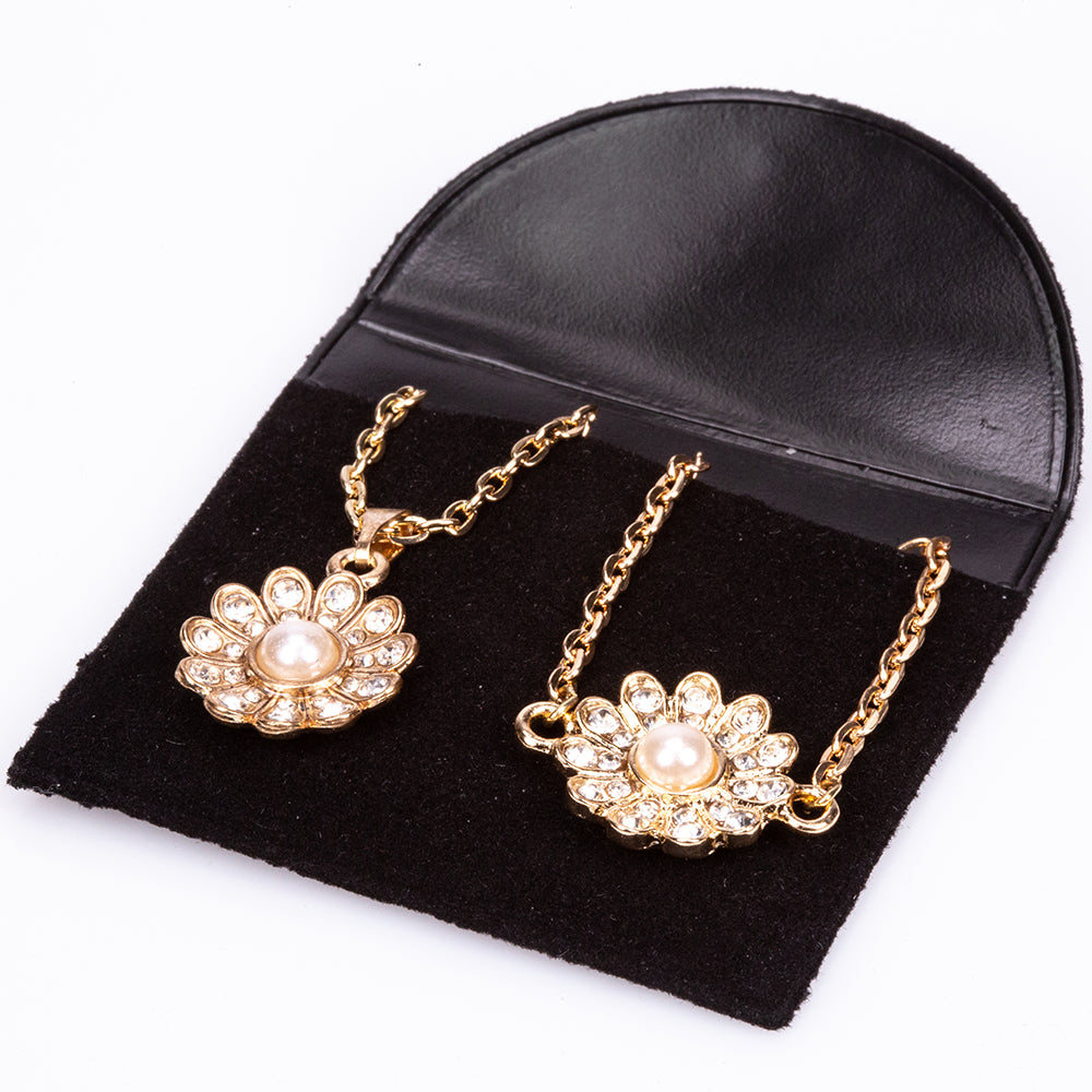 Conjunto de Liga de Ouro com Pérola e Cristal Emporia® Branco ( Colar+Pulseira )