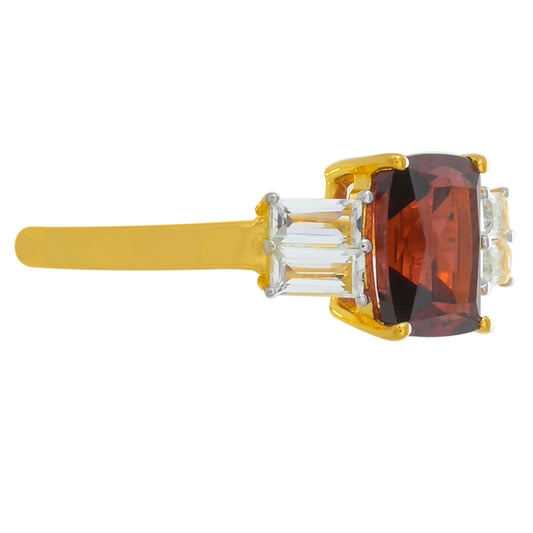 Anel de Prata com Banho de Ouro com Granada de Rhodolite e Topázio Branco