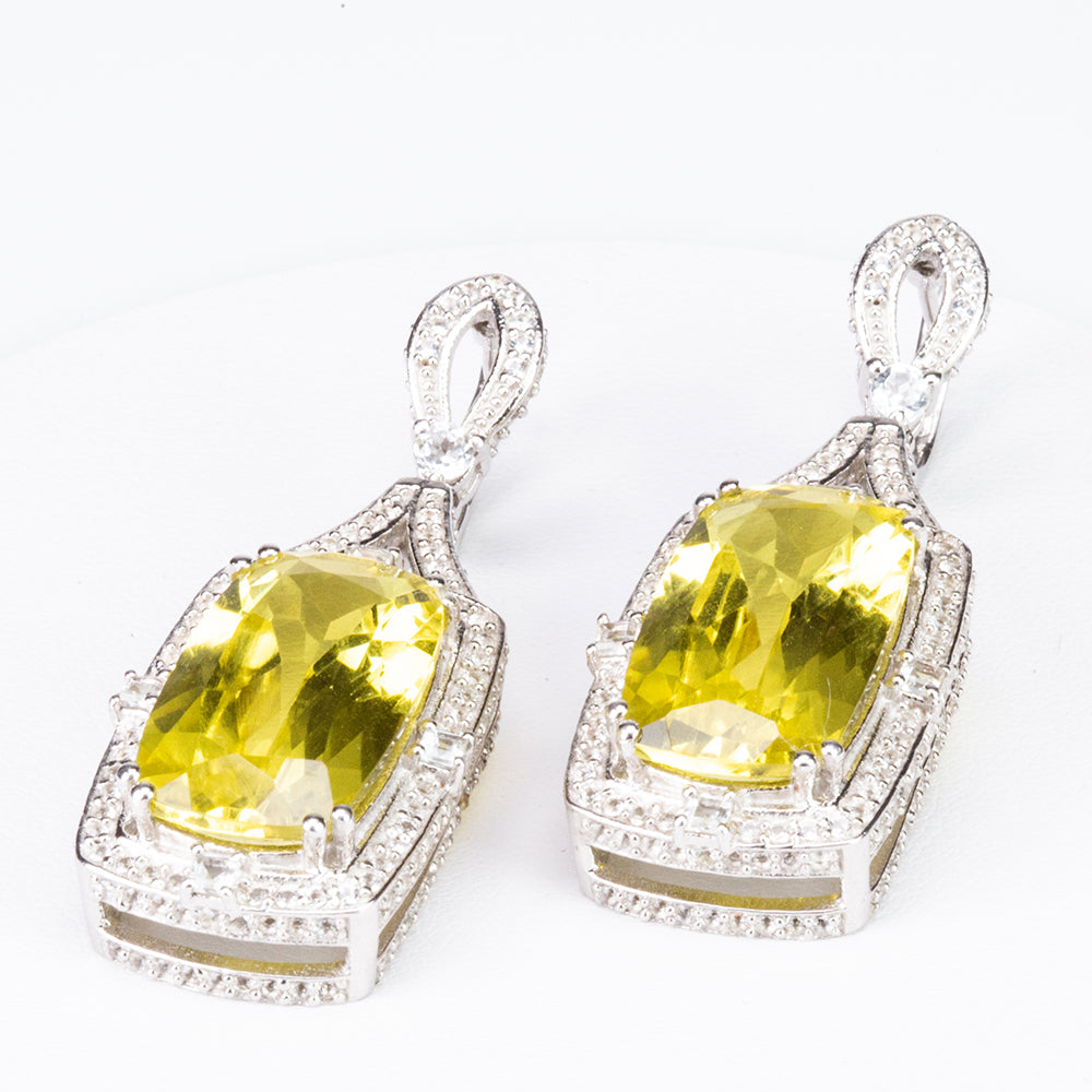 Brincos de Prata com Diásporo Artificial e Topázio Branco Contraste: Cabeca de Veado (800)