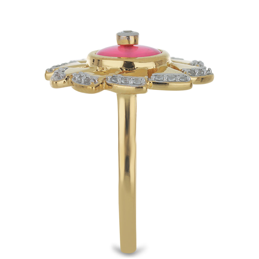 Anel de Prata com Banho de Ouro com Opala Rosa de Lega Dembi e Topázio Branco Contraste: Cabeca de Veado (800)