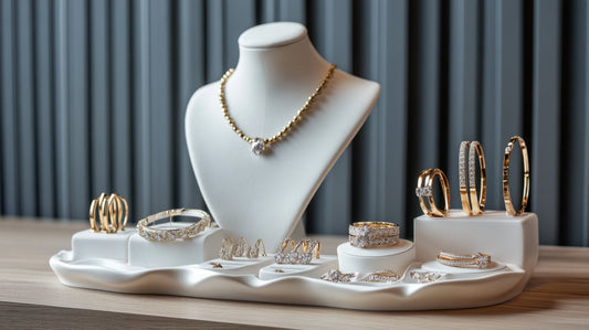 5 joias de prata indispensáveis que não podem faltar na sua coleção