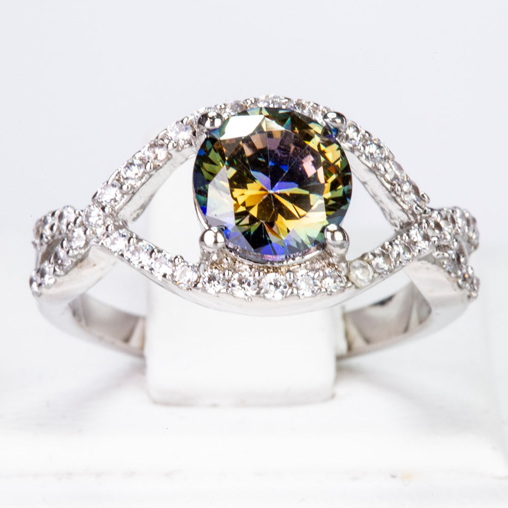 Anel de Liga de Ouro com Cristal Emporia® Verde e Cristal Emporia® Branco