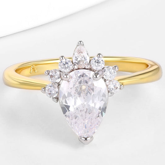 Anel de Liga de Ouro com Cristal Emporia® Branco