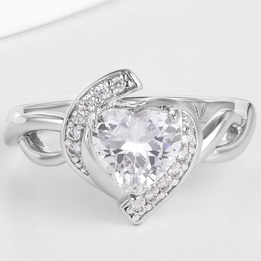 Anel de Liga de Ouro com Cristal Emporia® Branco