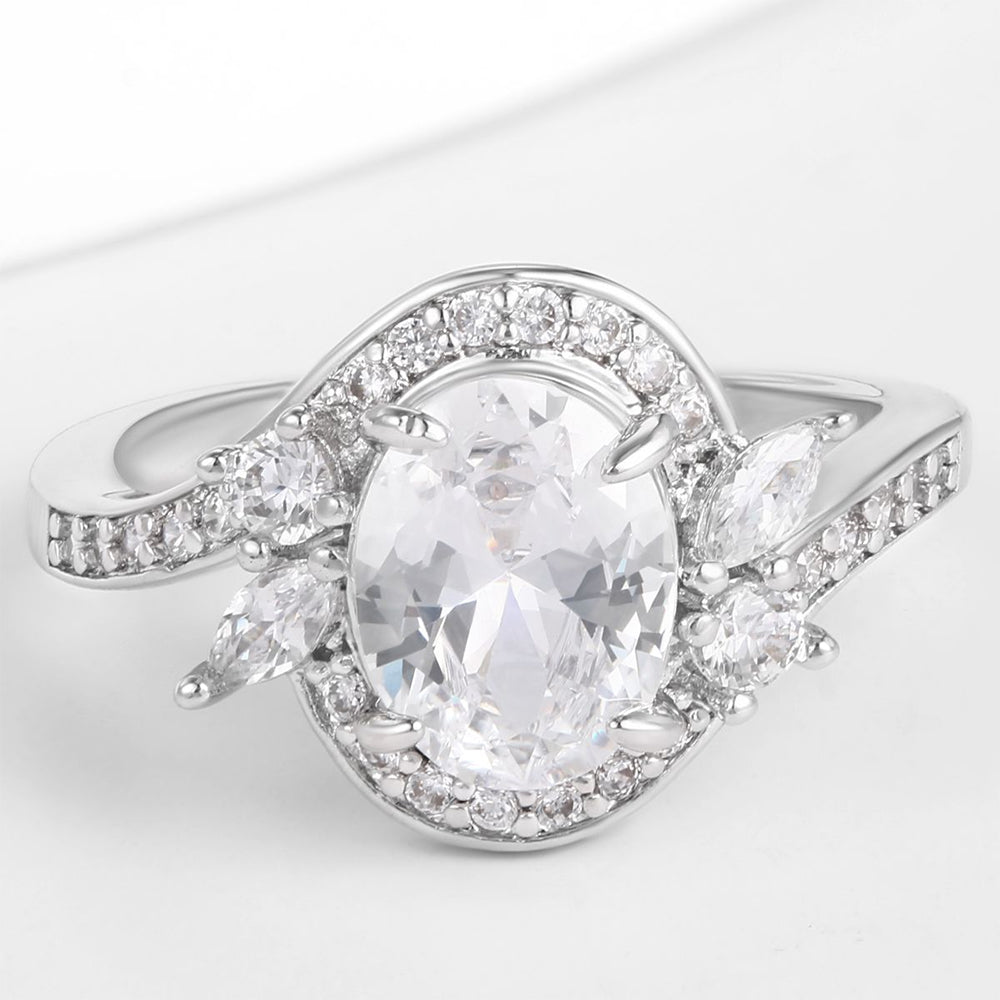 Anel de Liga de Ouro com Cristal Emporia® Branco