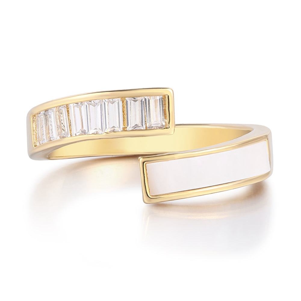 Anel de Liga de Ouro com Cristal Emporia® Branco e Esmalte