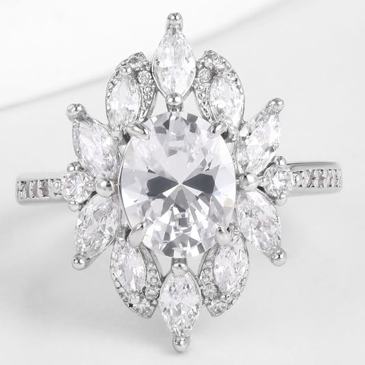 Anel de Liga de Ouro com Cristal Emporia® Branco