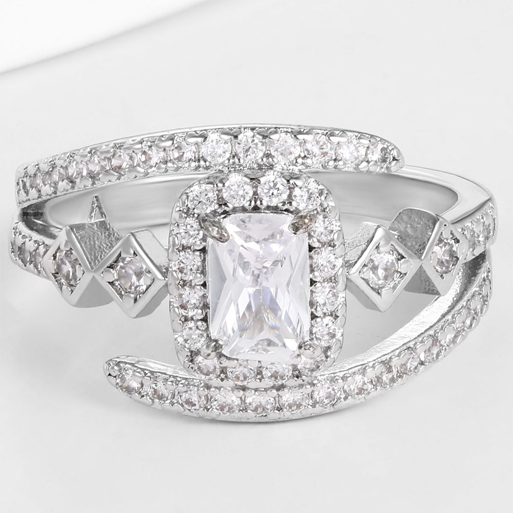 Anel de Liga de Ouro com Cristal Emporia® Branco