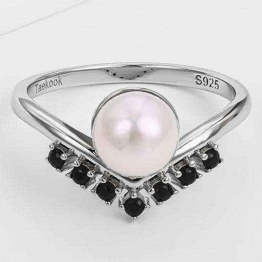 Anel de Liga de Ouro com Cristal Emporia® Preto