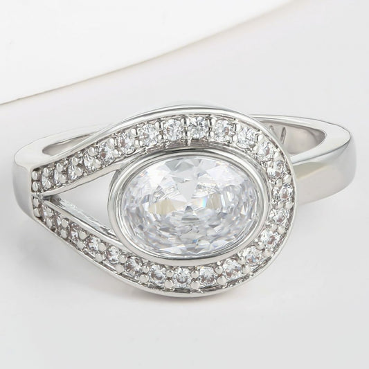 Anel de Liga de Ouro com Cristal Emporia® Branco