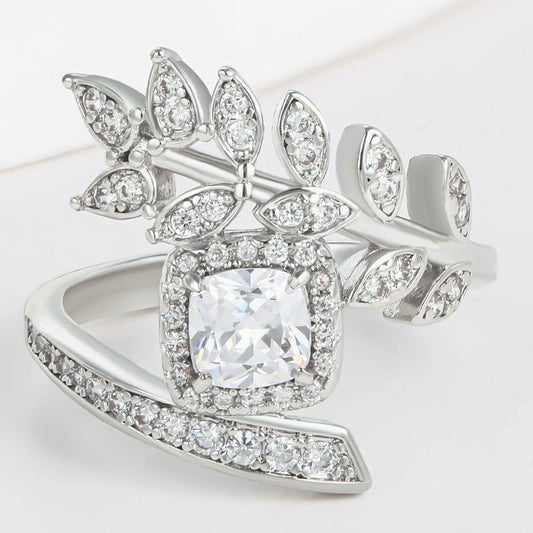 Anel de Liga de Ouro com Cristal Emporia® Branco