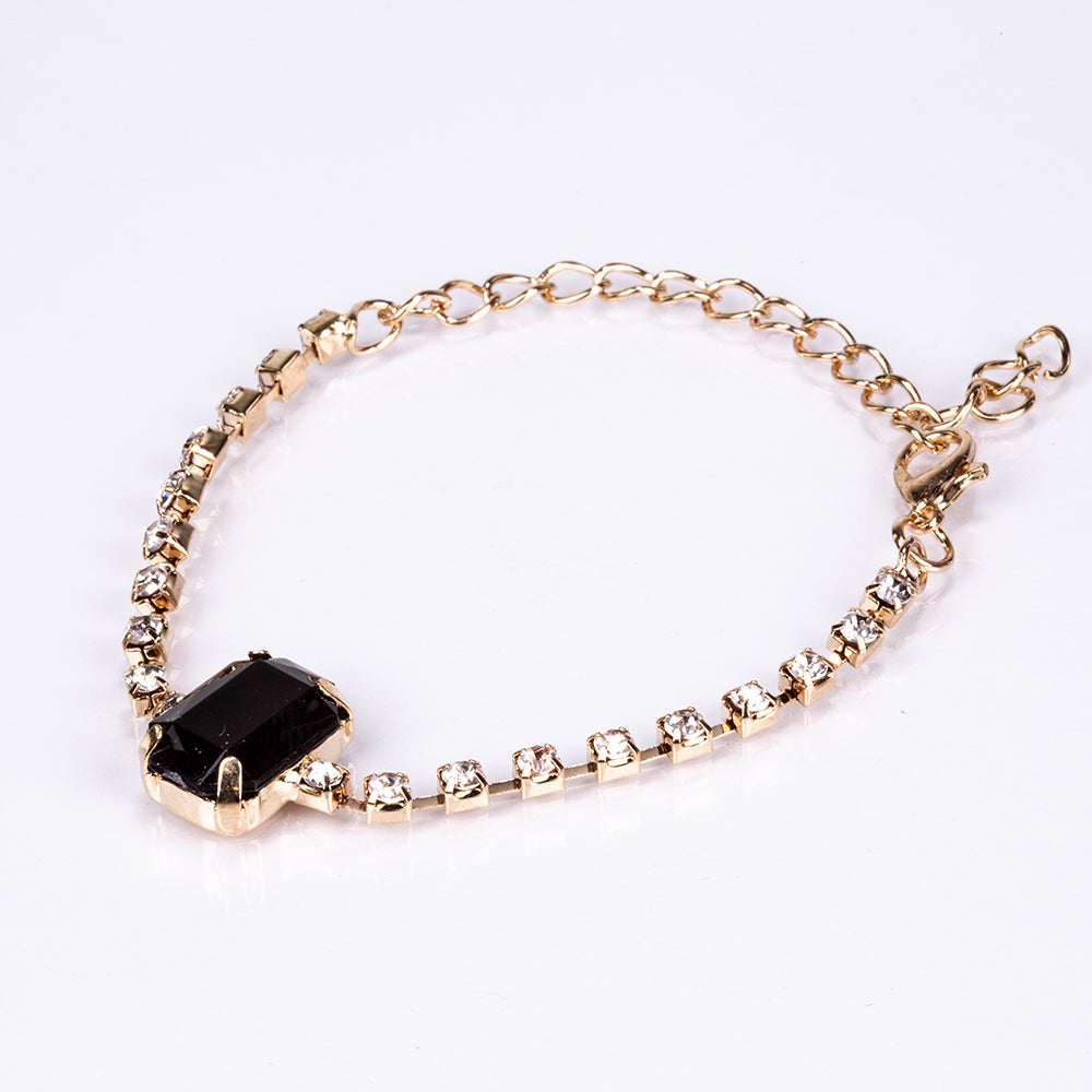 Conjunto de Jóias Emporia de 5 peças, em tom dourado e de qualidade superior, numa caixa de presente exclusiva com efeito de couro (incluindo relógio, pulseira, colar, brincos e anel, com cristais Emporia a preto e branco)