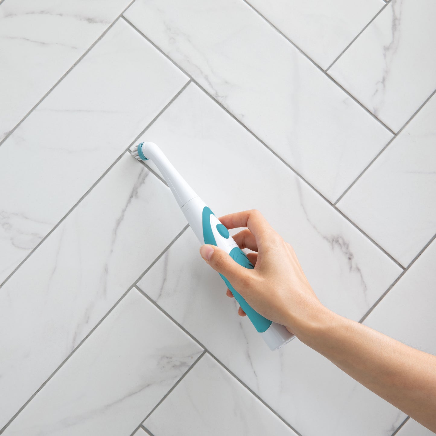 Escova de limpeza elétrica Scrub Buddi XS com 4 cabeças substituíveis