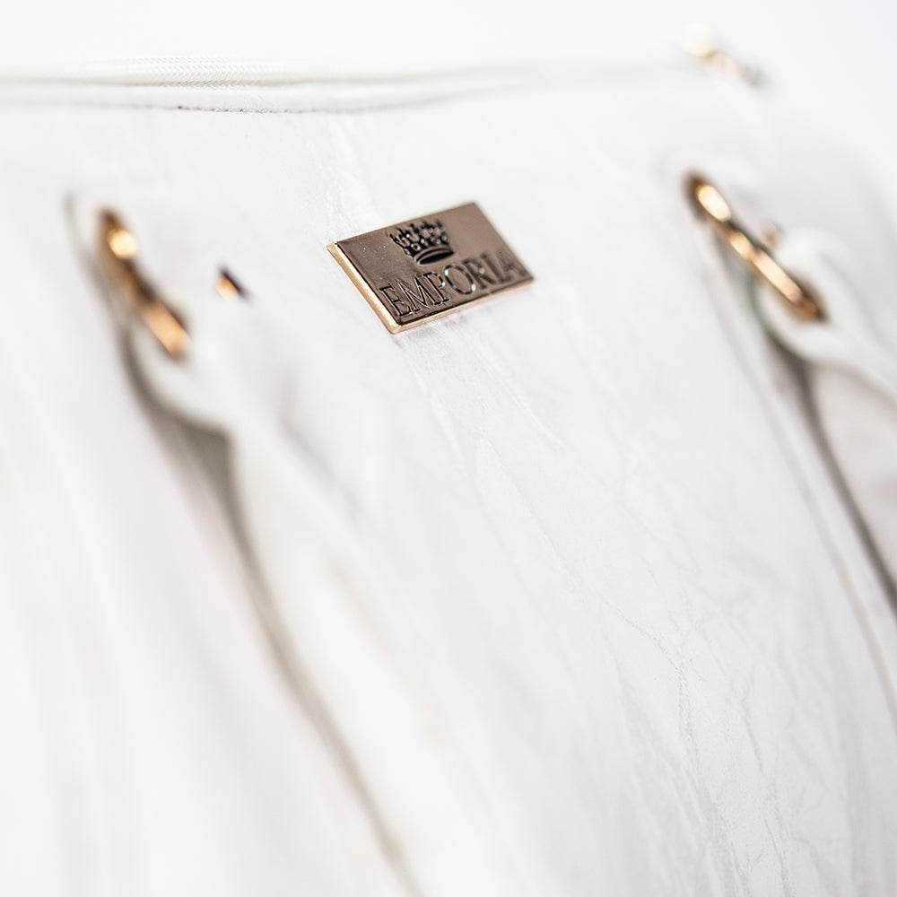 Coleção Primavera Emporia 2025 - “Lua de Marfim”, Conjunto de malas de 6 peças; branco