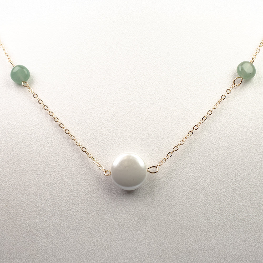 Colar de Liga de Ouro com Mãe de Pérola Branca e Aventurina Verde