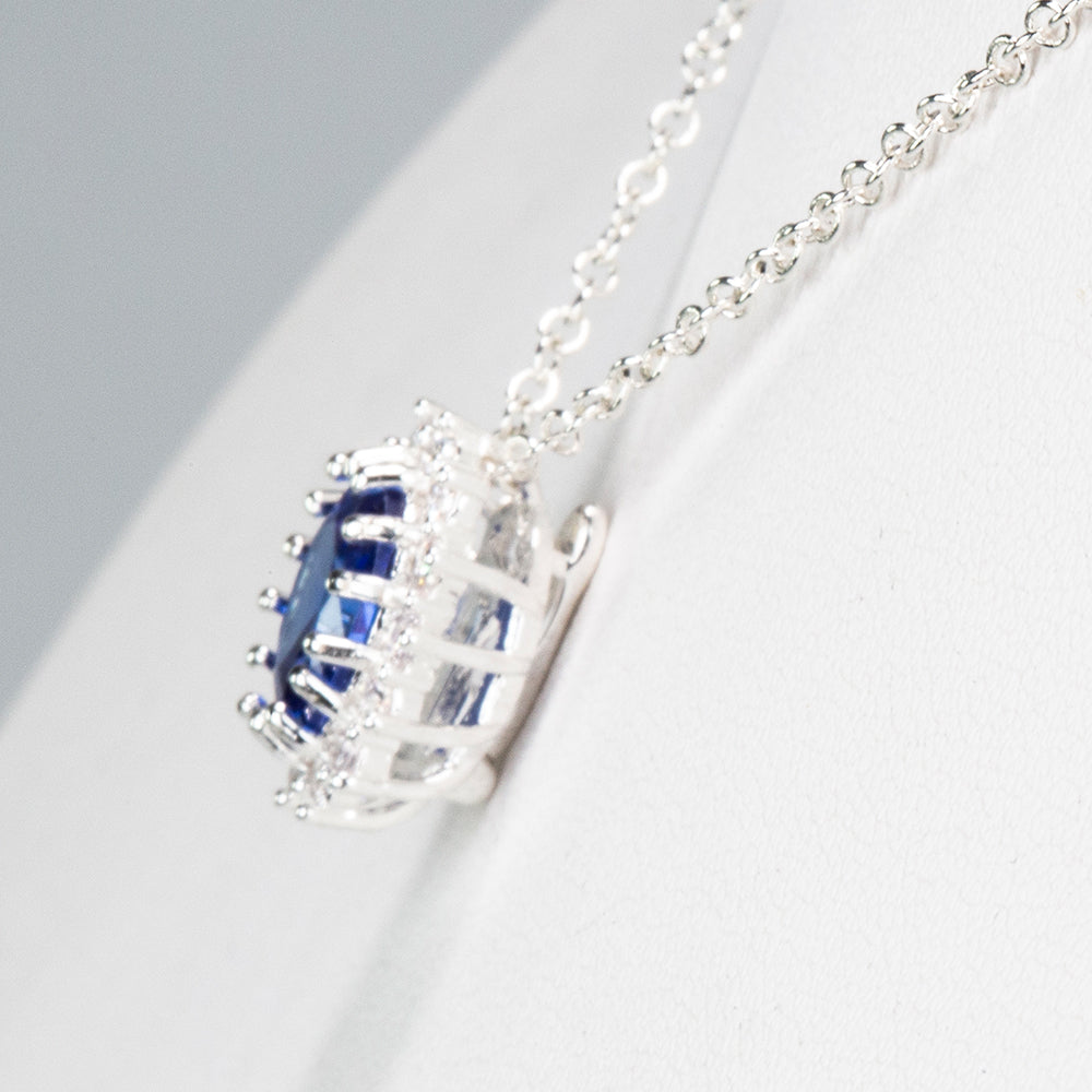 Conjunto de Liga de Ouro com Cristal Emporia® Azul e Cristal Emporia® Branco ( Colar+Anel ) 2 