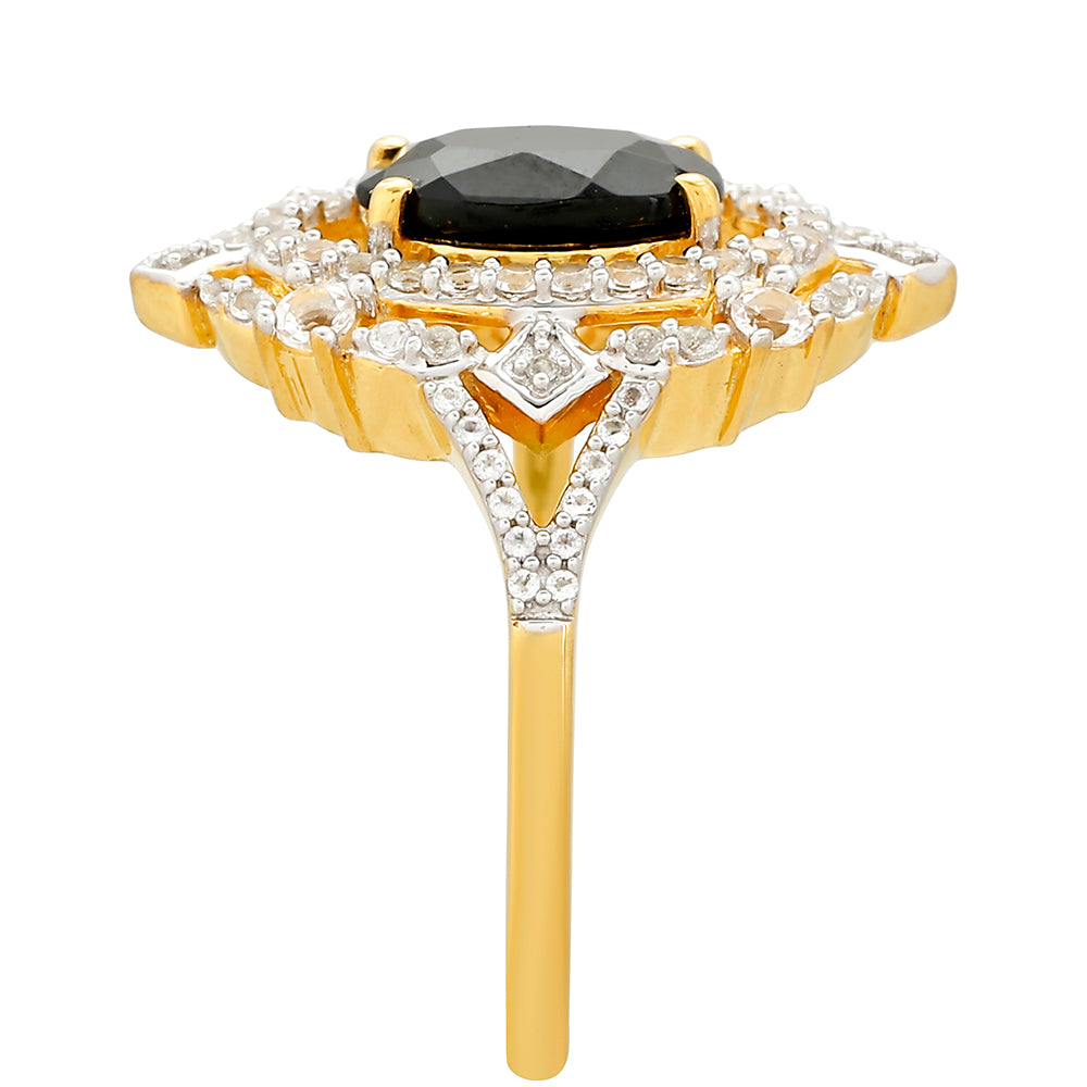 Anel de Prata com Banho de Ouro com Turmalina Preta e Topázio Branco  Contraste: Cabeca de Veado (800)